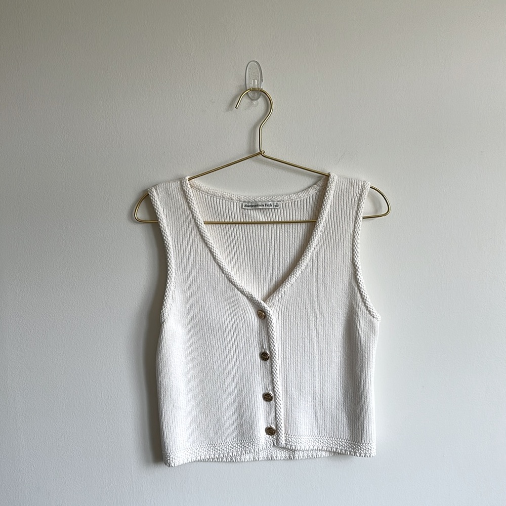Abercrombie & Fitch White Button-Up Tank Top - Picture 2 of 4